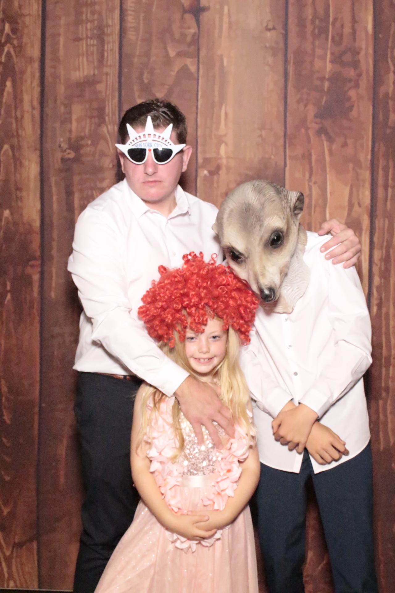 Christopher & Nicole's Wedding | View more photos from the event at gallery.myphotoboothexperience.co.uk/u/MyPhotoBoothExperienceLtd/Christopher-Nicoles-Wedding